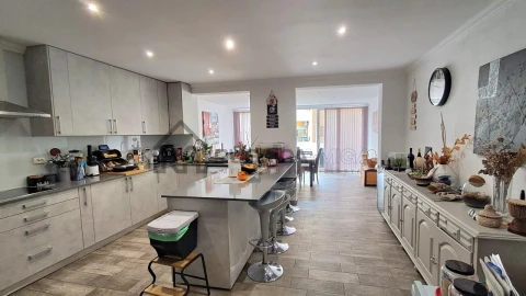 Moradia T3 para Venda em Loule (São Clemente)