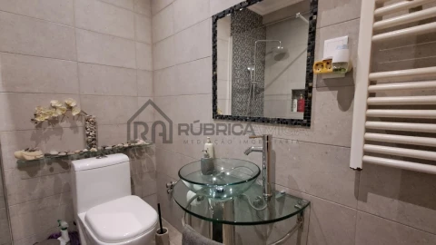 Moradia T3 para Venda em Loule (São Clemente)