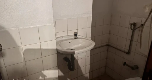 Loja para Arrendamento em Vila das Aves