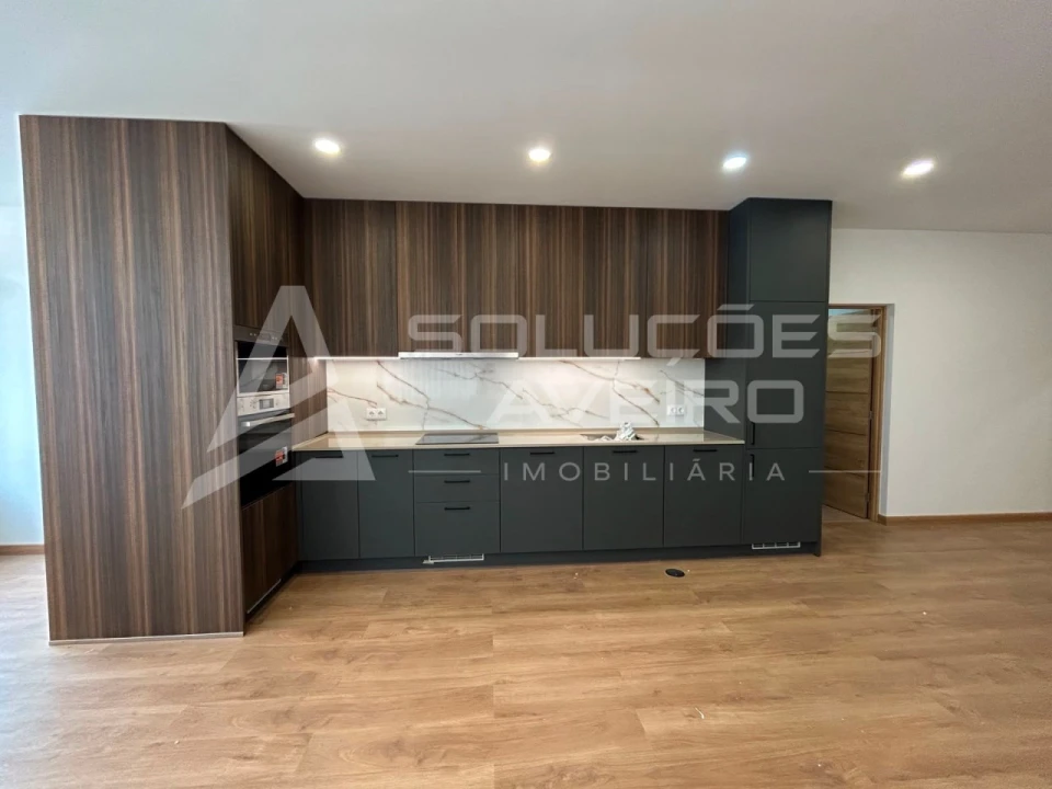 Apartamento T2 para Venda em Santa Joana Foto 1