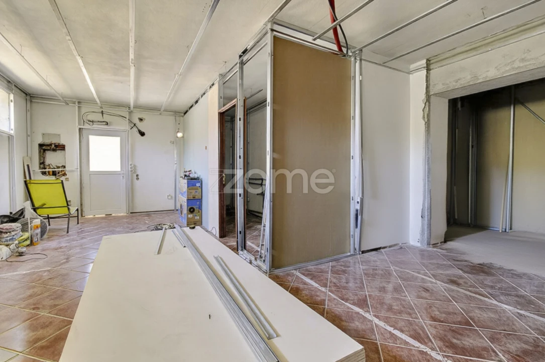 Moradia T8 para Venda em Paços de Brandão Foto 32
