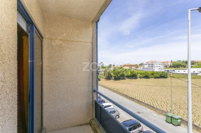 Apartamento T2 para Venda em Arcozelo