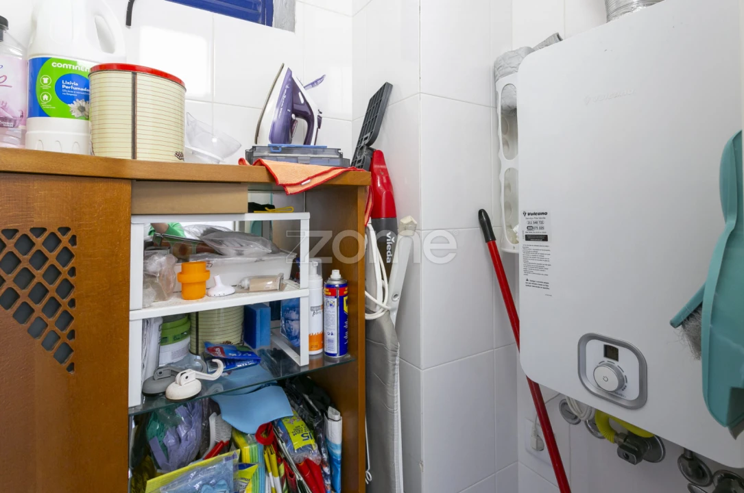 Apartamento T2 para Venda em Arcozelo Foto 19
