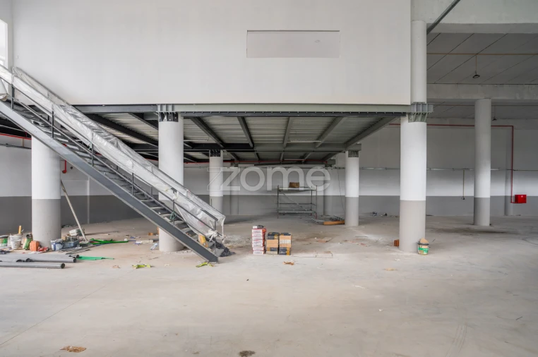 Terreno Comércio / Armazém para Venda em Santo Tirso, Couto (Santa Cristina e São Miguel) e Burgães Foto 8