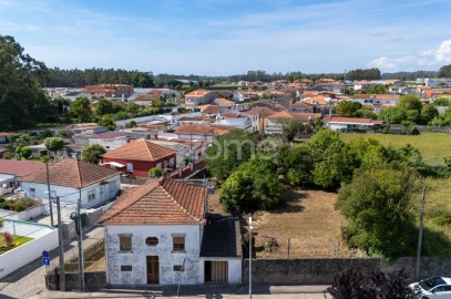 Moradia T4 para Venda em Vilar e Mosteiró