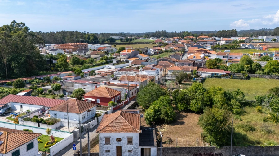Moradia T4 para Venda em Vilar e Mosteiró