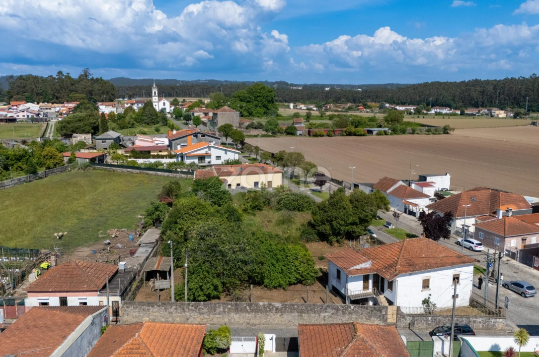 Moradia T4 para Venda em Vilar e Mosteiró Foto 17