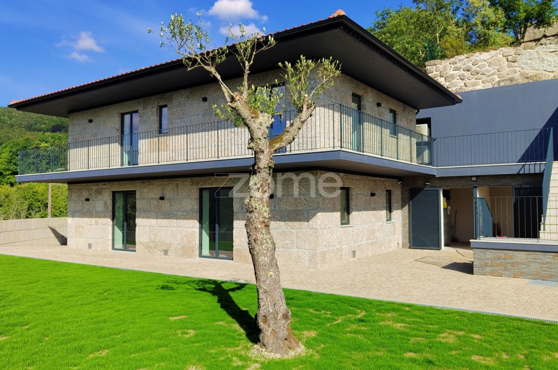 Moradia T3 para Arrendamento em Aboadela, Sanche e Várzea Foto 2