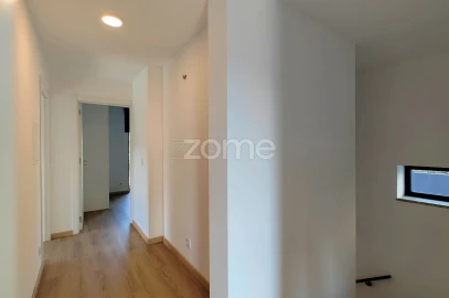 Moradia T3 para Arrendamento em Aboadela, Sanche e Várzea