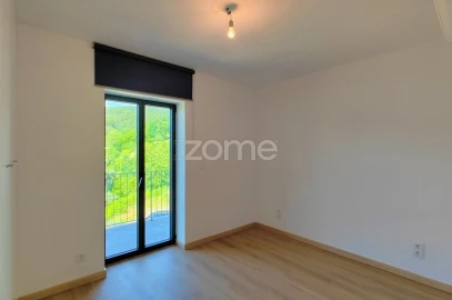 Moradia T3 para Arrendamento em Aboadela, Sanche e Várzea