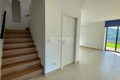 Moradia T3 para Arrendamento em Aboadela, Sanche e Várzea
