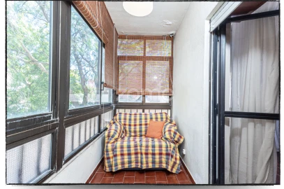 Apartamento T2 para Venda em Carcavelos e Parede