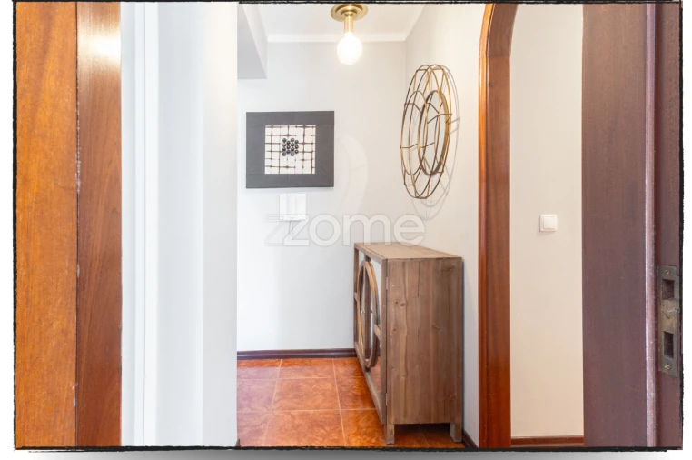 Apartamento T2 para Venda em Carcavelos e Parede Foto 26