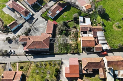 Terreno para Venda em Amoreira da Gândara, Paredes do Bairro e Ancas