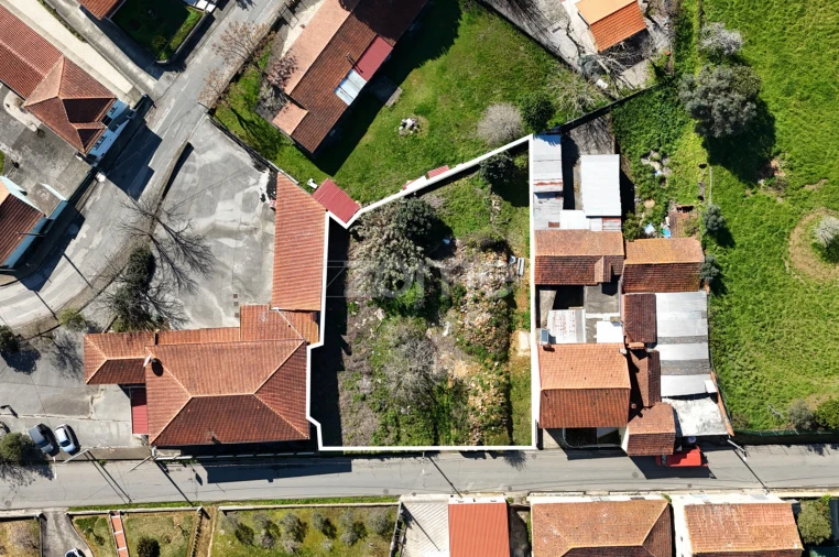 Terreno para Venda em Amoreira da Gândara, Paredes do Bairro e Ancas Foto 11