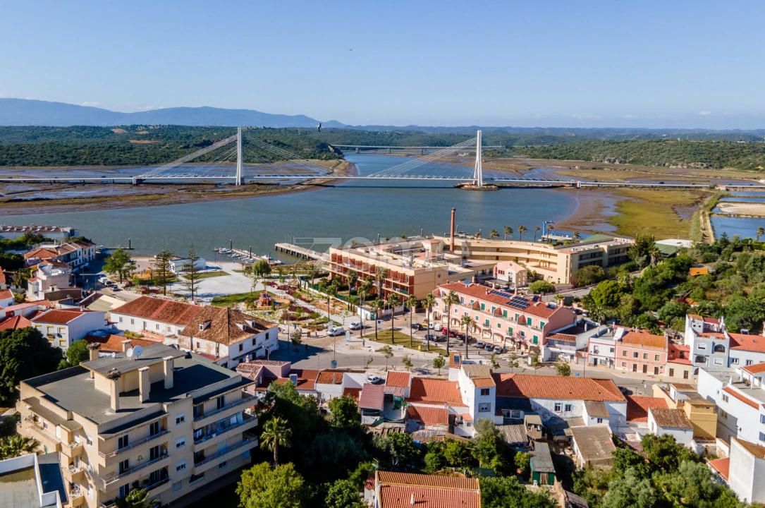 Moradia T4 para Venda em Estômbar e Parchal Foto 43