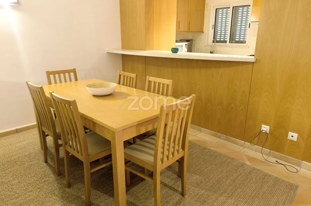 Apartamento T1 para Arrendamento em Alvor Foto 4