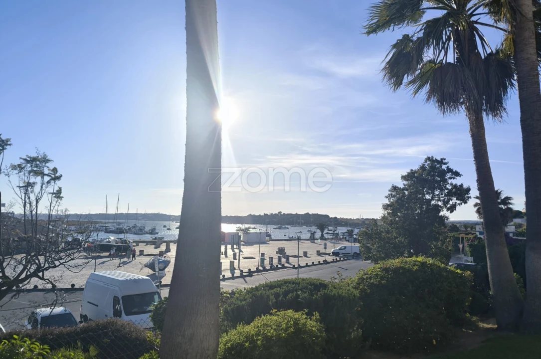 Apartamento T1 para Arrendamento em Alvor Foto 19