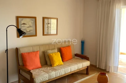 Apartamento T1 para Arrendamento em Alvor