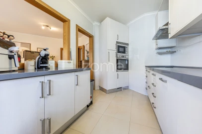 Apartamento T2 para Venda em Algueirão-Mem Martins