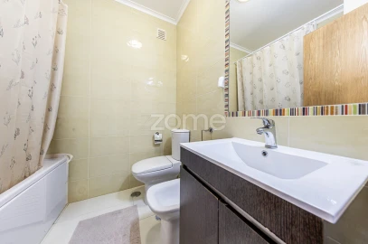 Apartamento T2 para Venda em Algueirão-Mem Martins