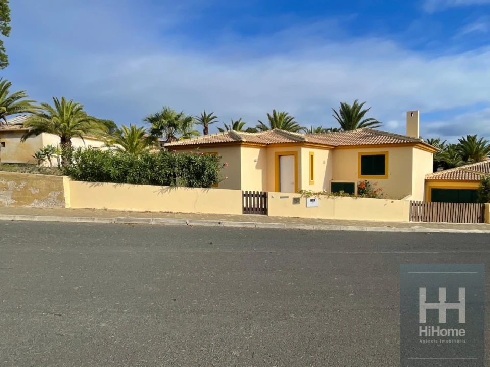 Moradia T2 para Venda em Porto Santo Foto 34