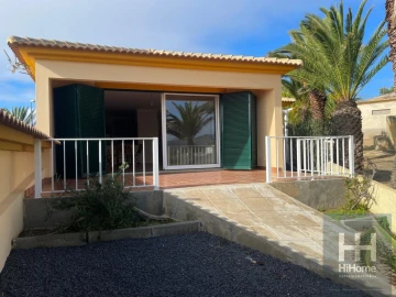 Moradia T2 para Venda em Porto Santo