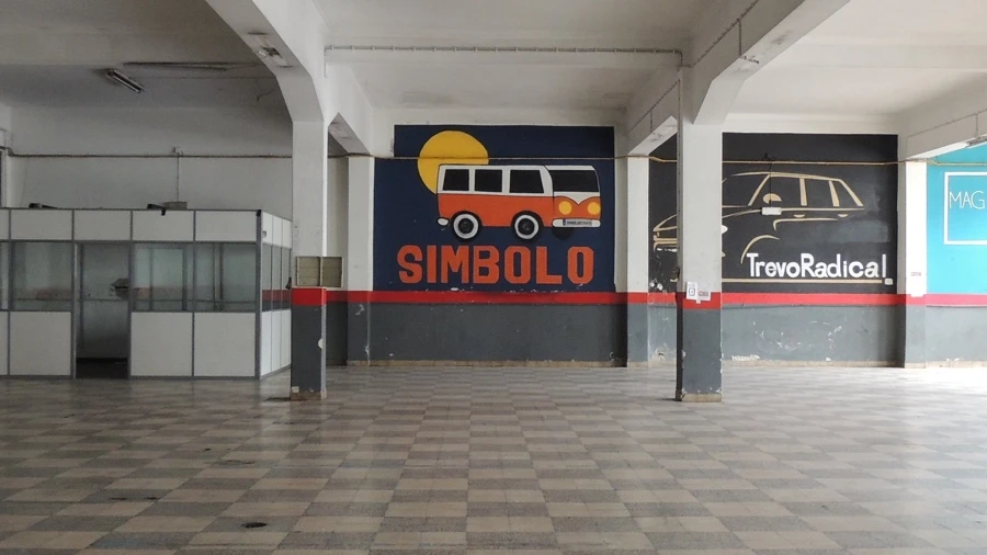 Armazém para Venda em Amora