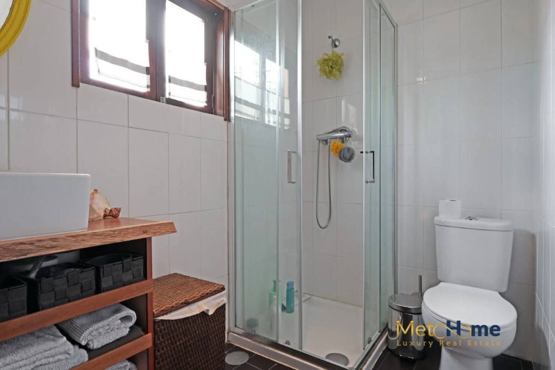 Moradia T5 para Venda em Santa Marinha e São Pedro da Afurada Foto 21