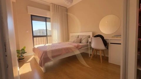 Apartamento T3 para Venda em Amora