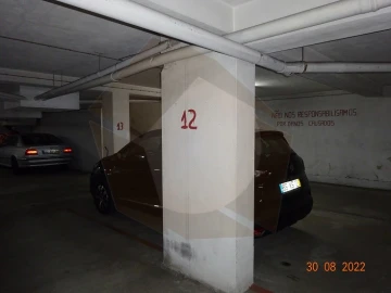 Garagem para Arrendamento em Ramalde