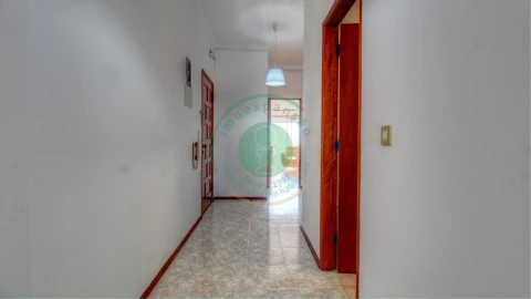 Apartamento T2 para Arrendamento em Buarcos