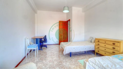 Apartamento T2 para Arrendamento em Buarcos