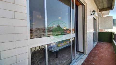 Apartamento T2 para Arrendamento em Buarcos
