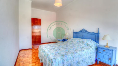 Apartamento T2 para Arrendamento em Buarcos