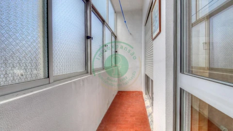 Apartamento T2 para Arrendamento em Buarcos