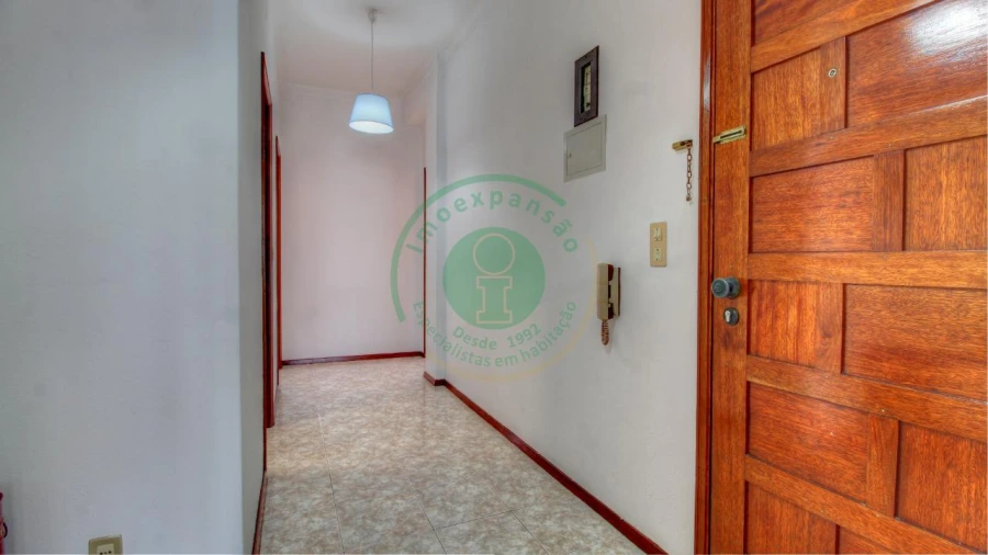 Apartamento T2 para Arrendamento em Buarcos Foto 10