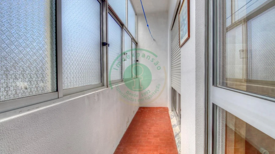 Apartamento T2 para Arrendamento em Buarcos Foto 6