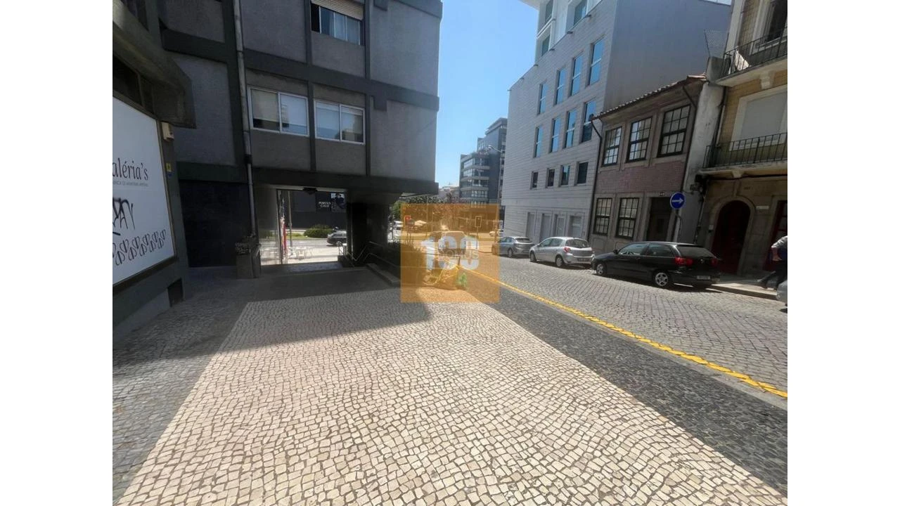 Apartamento T1 para Venda em Cedofeita, Santo Ildefonso, Sé, Miragaia, São Nicolau e Vitória Foto 20