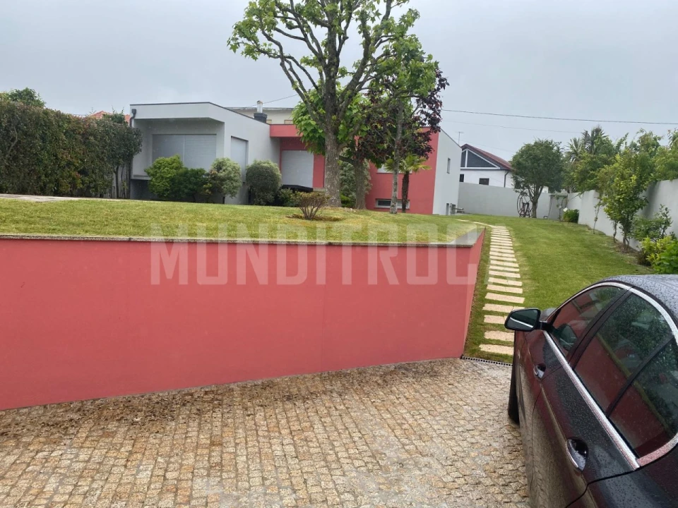 Moradia T3 para Venda em Macieira Foto 2