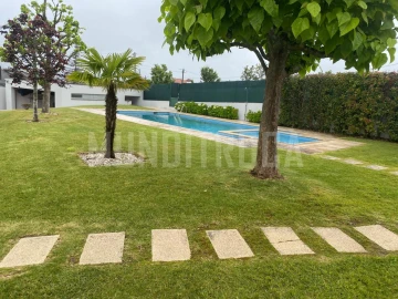 Moradia T3 para Venda em Macieira