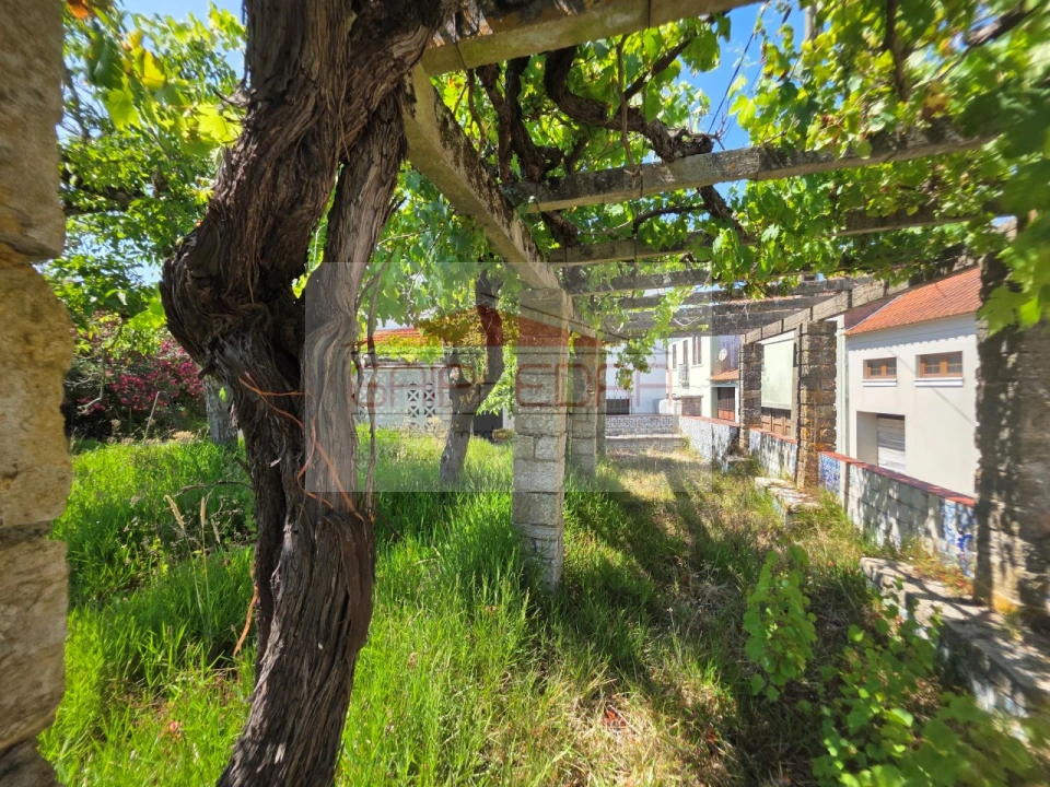 Moradia T11 para Venda em Maiorca Foto 27
