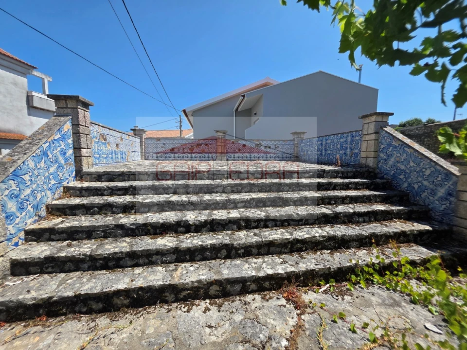 Moradia T11 para Venda em Maiorca Foto 52