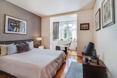 Apartamento T3 para Venda em Alvalade