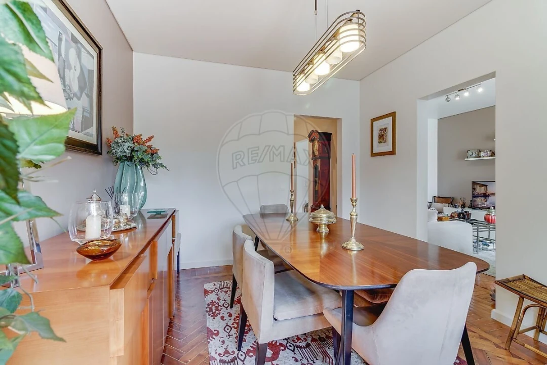 Apartamento T3 para Venda em Alvalade Foto 5