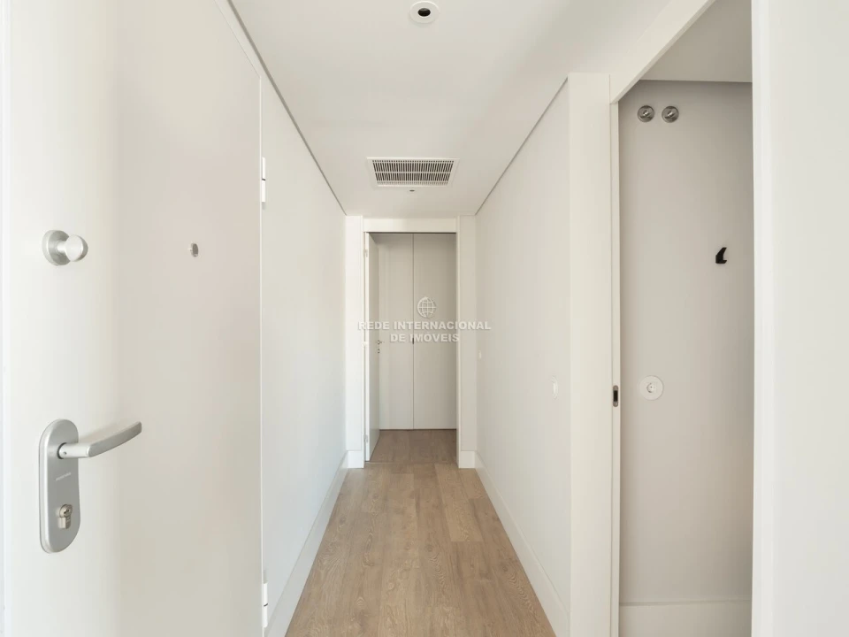 Apartamento T3 para Venda em Arroios Foto 9
