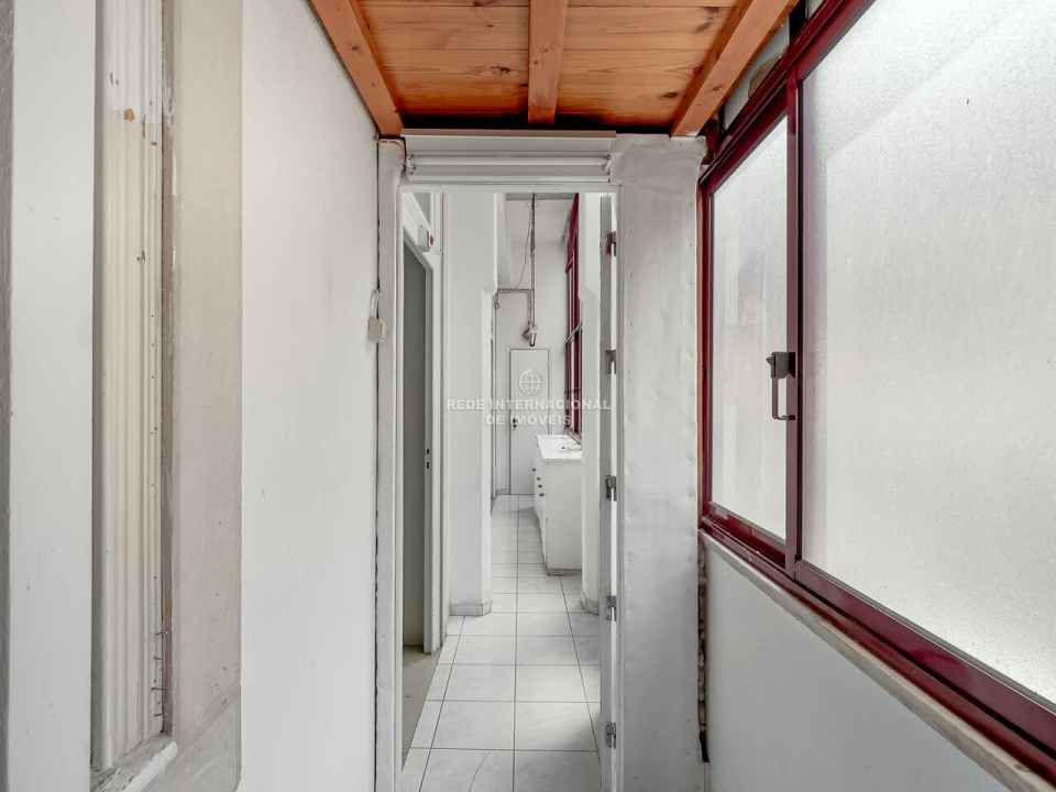 Apartamento T2 para Venda em Arroios Foto 27