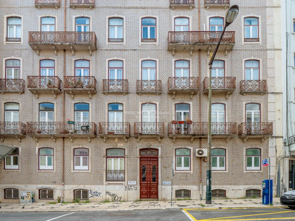 Apartamento T2 para Venda em Arroios Foto 1