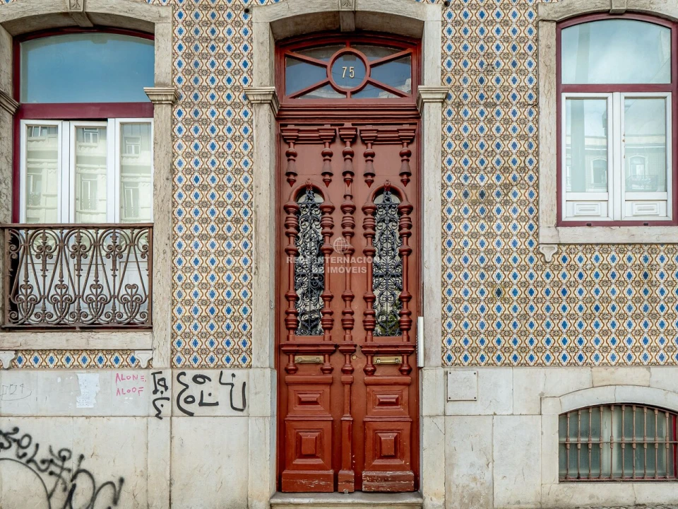 Apartamento T2 para Venda em Arroios Foto 2