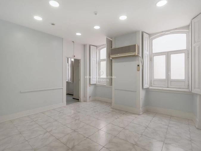 Apartamento T2 para Venda em Arroios Foto 22
